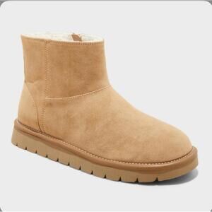 NEW Women's May Suede Booties with Memory Foam Insole - Universal Thread™ Tan 9